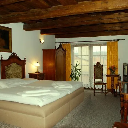 Zlaty Kohout 4*